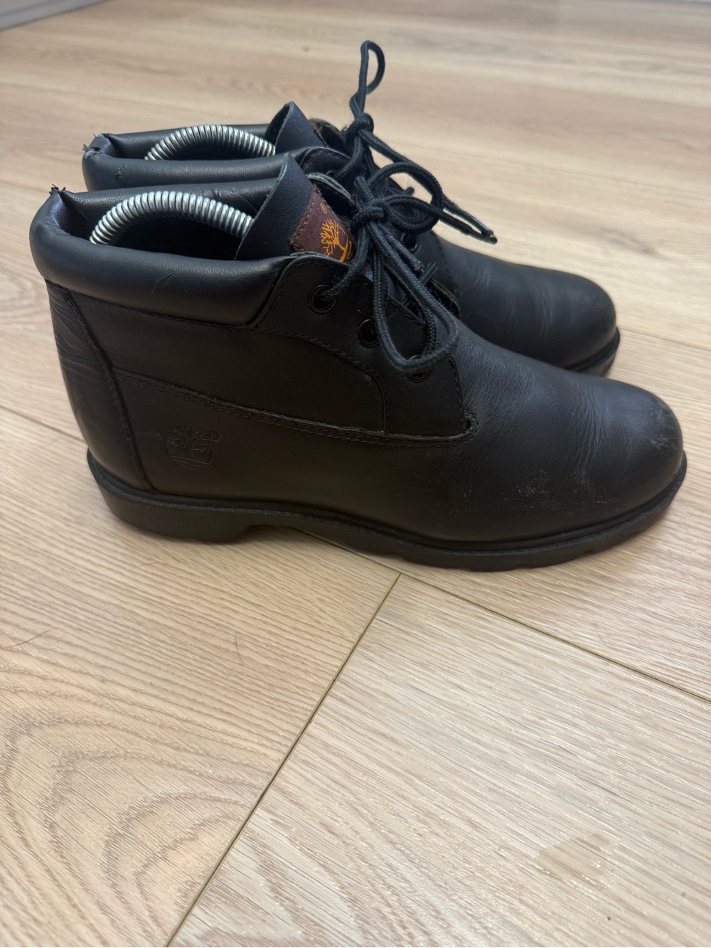 Timberland 1973 Newman Black Leather Waterproof Chukka Boots Men’s Size 6M